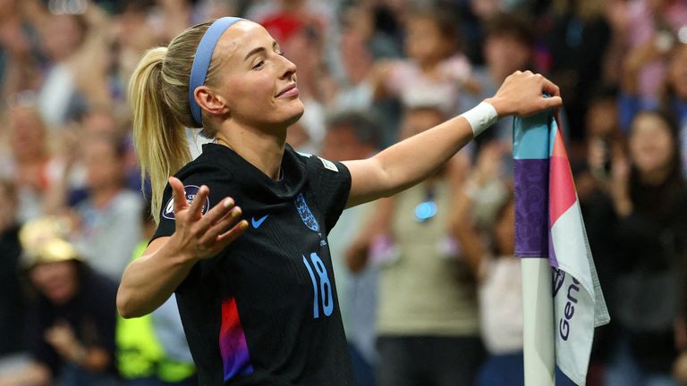 Chloe Kelly slaví po vstřelení vítězného cíle. Pic: Reuters