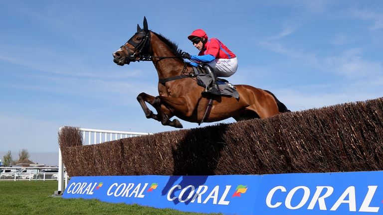 Asta la Pasta jezdila Harry Skelton. Pic: Pa