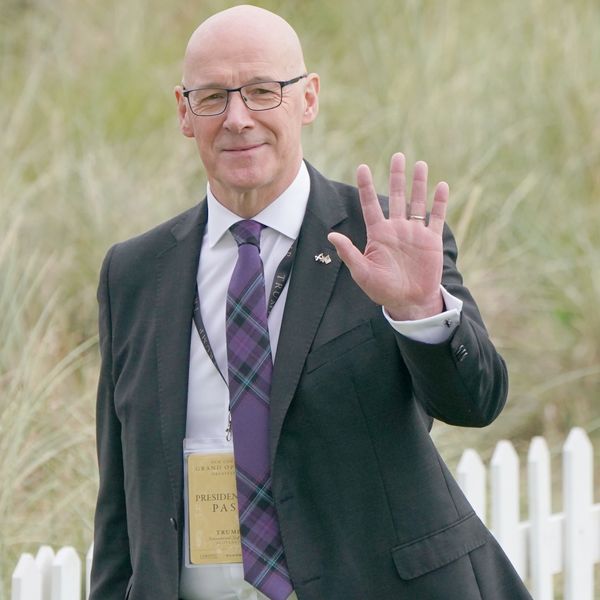 John Swinney před návštěvou Donalda Trumpa a Keir Starmer se zúčastnili otevření mezinárodních golfových odkazů Trump.  Pic: Pa