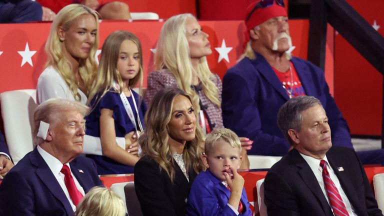 Donald Trump a Hulk Hogan na Republikánském národním konferenci v červenci 2024. Obrázek: Reuters
