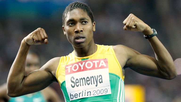Jihoafrická semenya slaví po získání zlaté medaile na mistrovství světa v atletice.  Pic: Ap