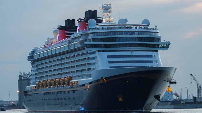 Výletní loď Disney Dream. Pic: Reuters