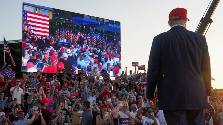 Donald Trump v Des Moines, Iowa. Pic: Reuters