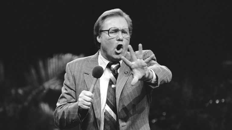 Jimmy Swaggart v únoru 1985. Obrázek: AP