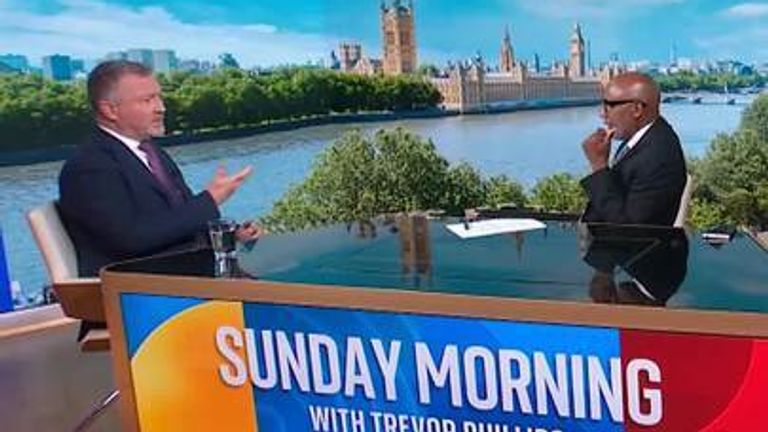 Ministr životního prostředí Steve Reed řekl Sky's Trevor Phillips, že po „desetiletí národní obnovy“ bude Spojené království schopno eliminovat Sewag