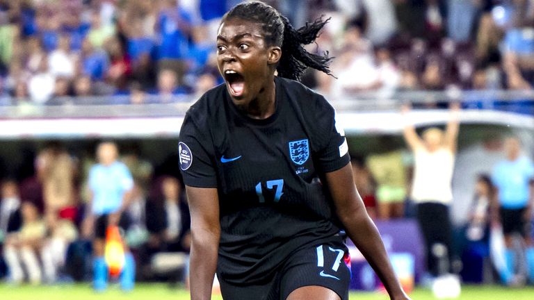 Michelle Agyemang slaví vstřelení úvodního cíle své strany.  Pic: Ap