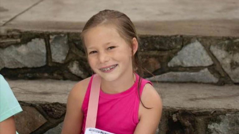 Renee Smajstrla, 8, zemřela při bleskových povodních v táboře Mystic v Texasu. Pic: Rodinný leták