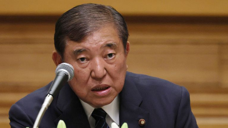 Japonský premiér Shigeru Ishiba pořádá tiskovou konferenci v Nagasaki. Pic: Ap