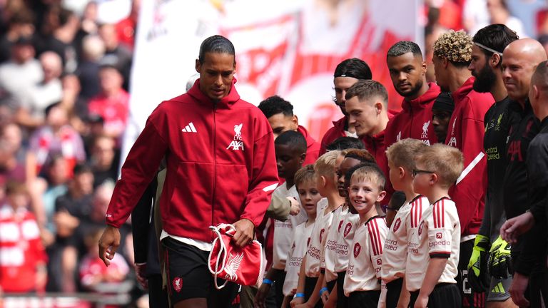 Virgil Van Dijk „zklamaný“ přerušením. Pic: Pa