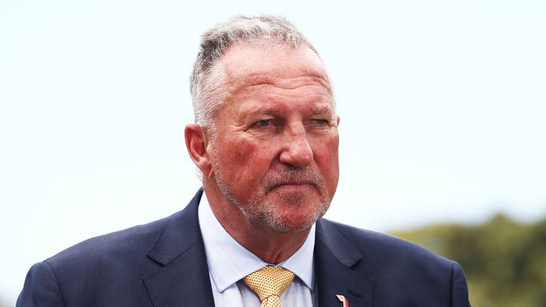 Bývalý kriket Lord Botham. Soubor pic: PA