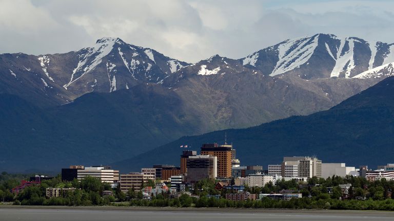 Downtown Anchorage je vidět v červnu. Soubor pic: ap