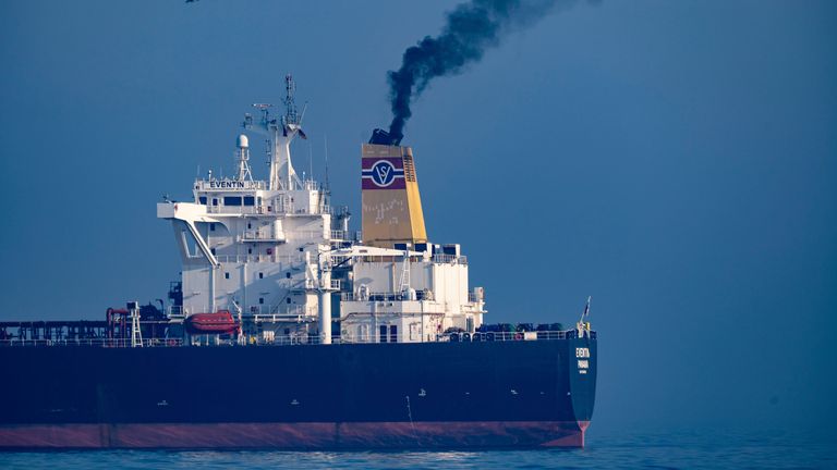 Podezření na „Shadow Fleet“ Ship, který byl v březnu zabaven německými úřady. Pic: Ap