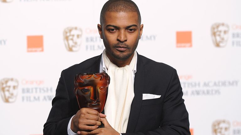 Clarke vyhrál cenu BAFTA Rising Star v roce 2009. Obrázek: Ian West/PA