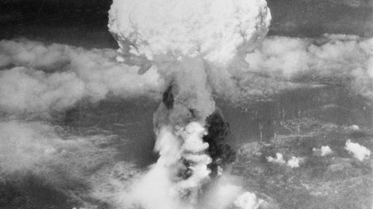 USA dne 6. srpna 1945 upustily atomovou bombu na Hirošimu v Japonsku