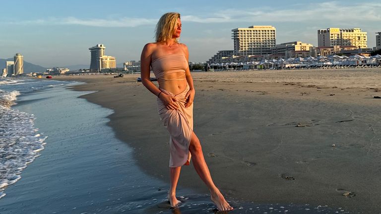 Ruská turistka Anastasiya Samsonova ve Wonsan-Kalma Beach Resort v Severní Koreji. Pic: Anastasiya Samsonova