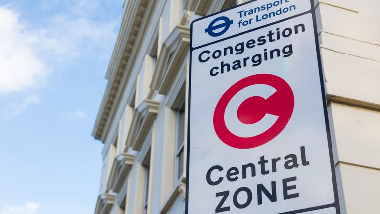 Poplatek za přetížení vzroste na 18 GBP podle návrhů TFL. Pic: Tfl