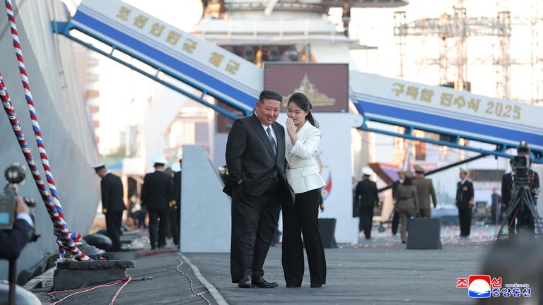Kim Jong Un se svou dcerou v dubnu letošního roku. Pic: Reuters