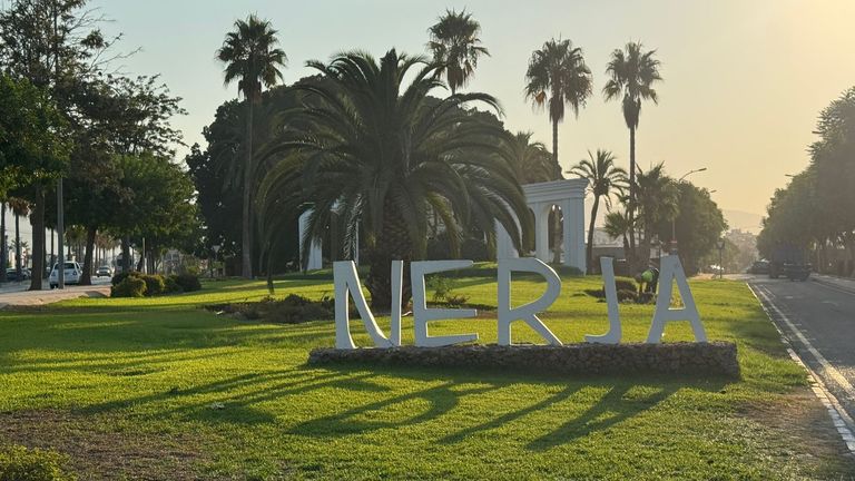 Sky News navštívil Nerja před Clacherovým soudem