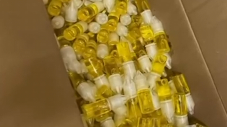 Více než 10% vapes zabavených policií obsahovalo koření