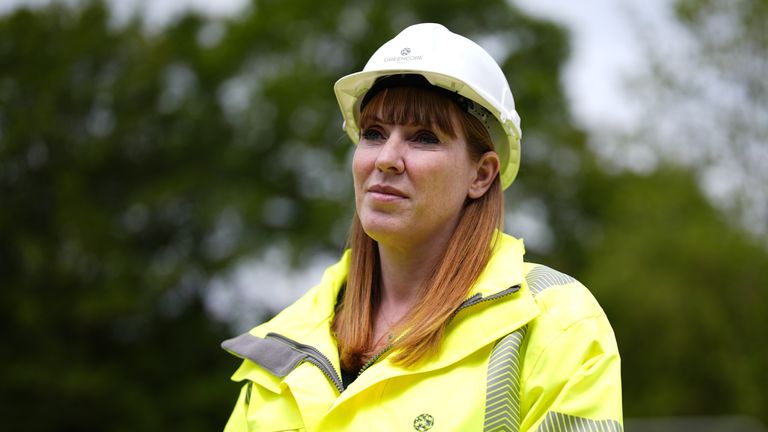 Angela Rayner skončila jako sekretářka bydlení. Pic: Pa