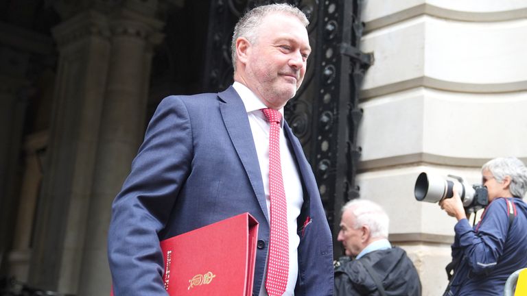 Steve Reed je nyní sekretářkou bydlení