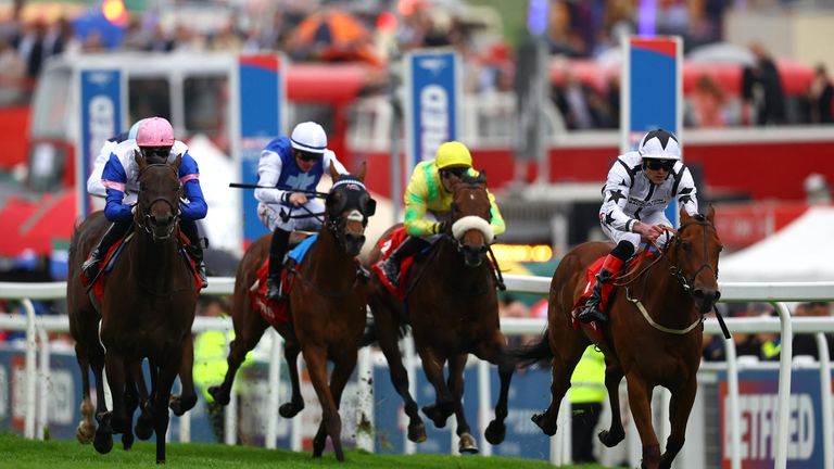 Epsom Derby, která se konala v červenci. Pic: Reuters