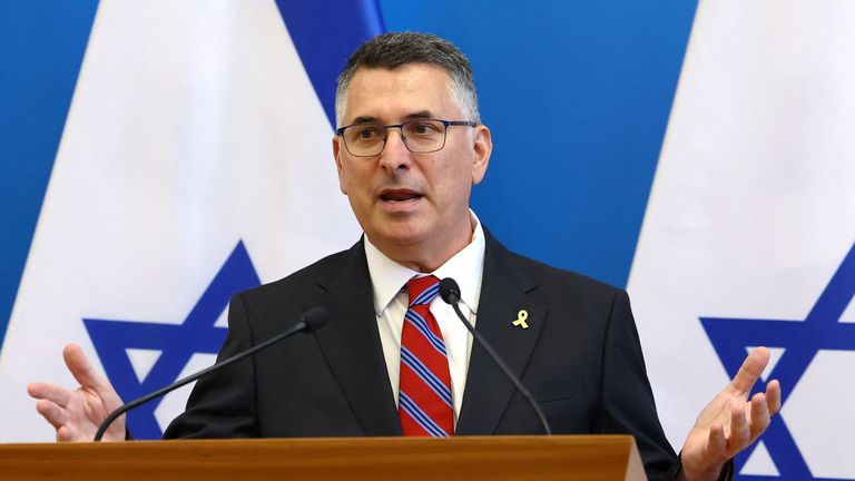 Izraelský ministr zahraničí Gideon Saar nazval španělské zbraně „antisemité“. Soubor Pic: Reuters