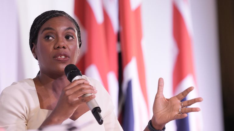 Kemi Badenoch byl dotázán na nároky na nabídku stipendia. Pic: Pa