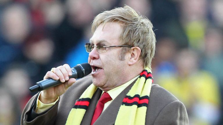 Sir Elton John na Vicarage Road v roce 2014. Obrázek: Reuters