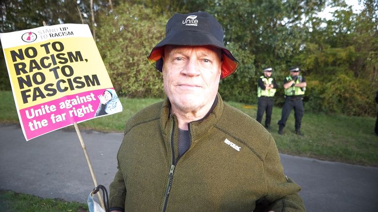 Steve Johnston se roky podílí na protestním hnutí