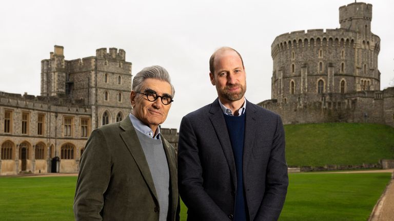 Eugene Levy a princ z Walesu na hradu Windsor. Pic: Pa