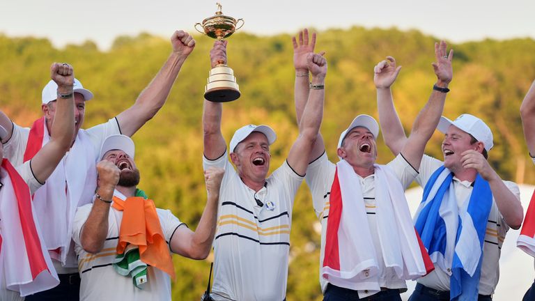 Evropa slaví. Pic: Ap