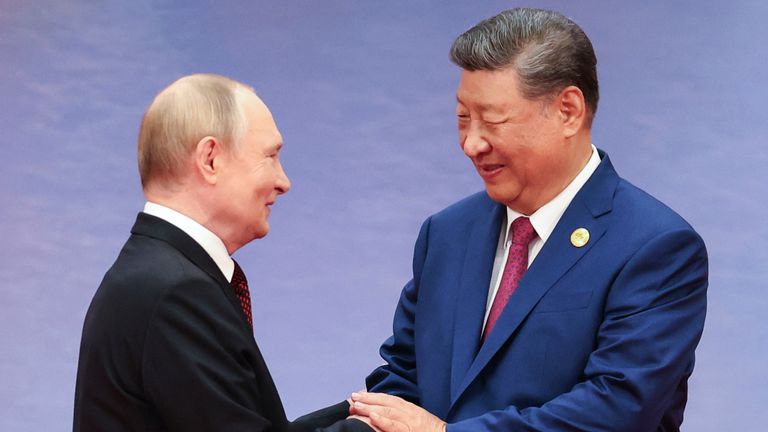 Vladimir Putin a Xi Jinping. Pic: Sputnik, Kreml Pool fotka přes AP