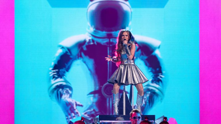 Irsko, zastoupené Emmy na Eurovision 2025, také uvedlo, že se nebude účastnit, pokud to Izrael ano. (Obrázek: Reuters)