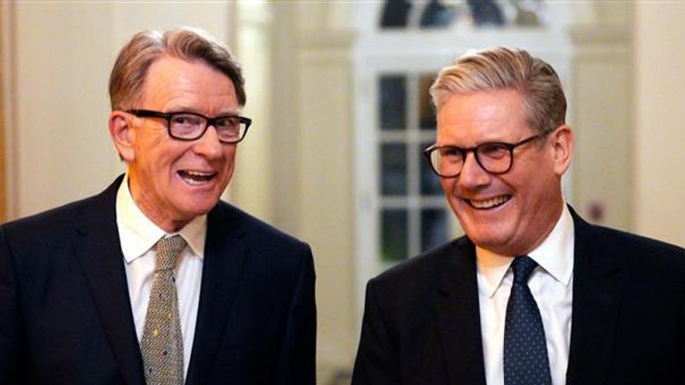 Sir Keir Starmer s lordem Peterem Mandelsonem