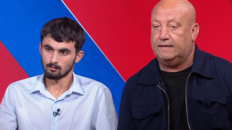 Jodiein otec David (správně s Jaydenem) říká, že se zdá, že policie a CPS „nevěděli, co se navzájem dělají“