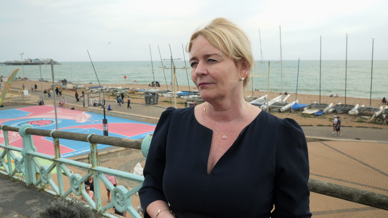 Vůdce sjednocení Sharon Graham varoval Labor, že ztratí podporu, pokud nepodporuje pracovníky