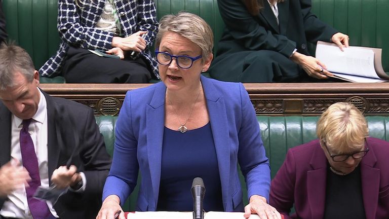 Yvette Cooper je nyní ministrem zahraničí