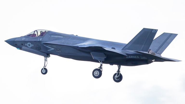 V sobotu bylo vidět v Portoriku pět letadel F-35. Soubor pic: ap