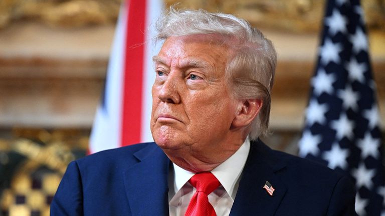 Americký prezident Donald Trump během tiskové konference s Keir Starmer ve čtvrtek ve čtvrtek. Pic: Reuters