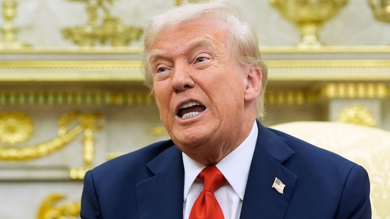 Trump prosazoval, aby paní James byla obžalována. Pic: Ap