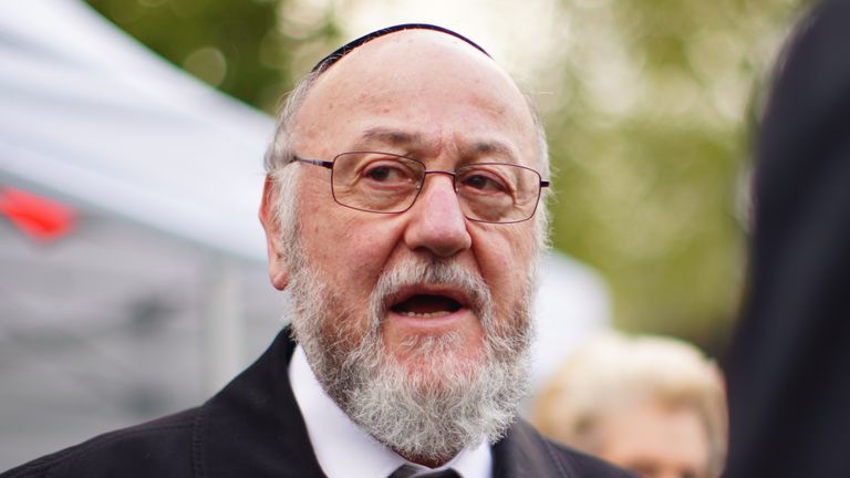 Britský hlavní rabín sir Efraim Mirvis. Pic: Pa