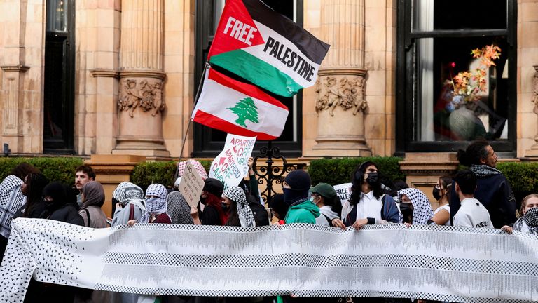 Propalestinské protesty se konaly v úterý na univerzitních kampusech. Pic: Reuters